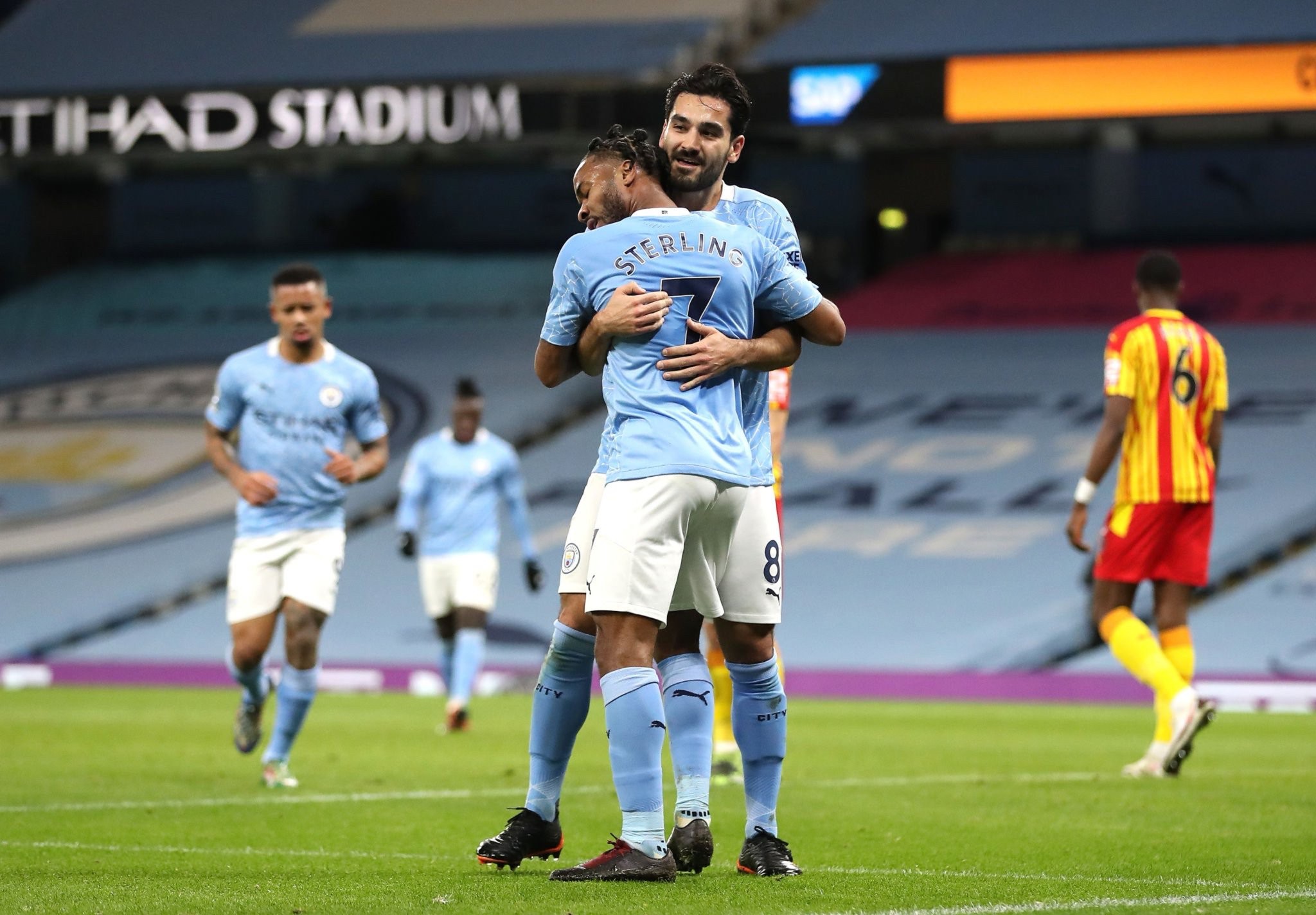 中率依旧保 中率依旧保