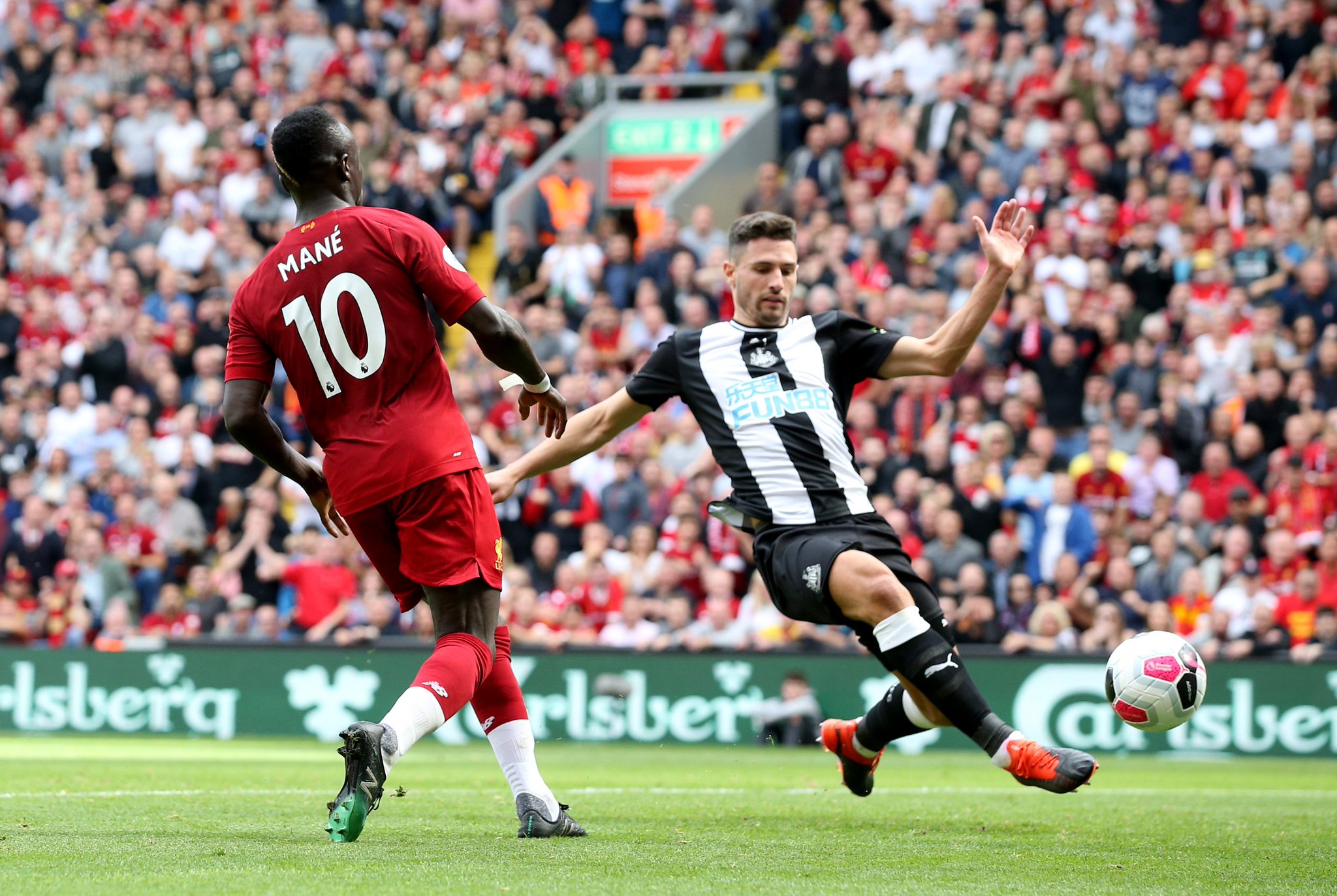 和门将的高 和门将的高